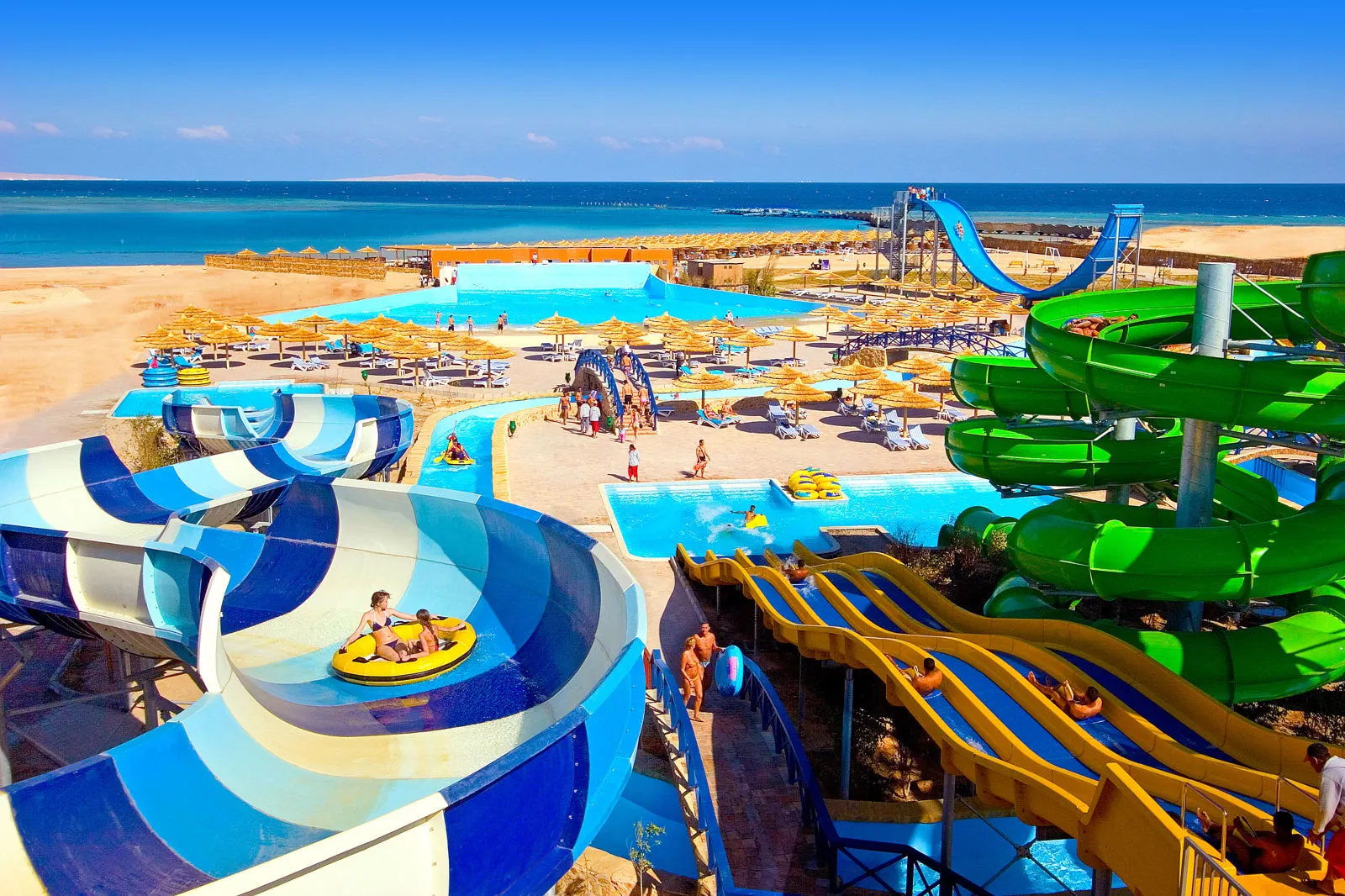 Titanic Palace & Aqua Park