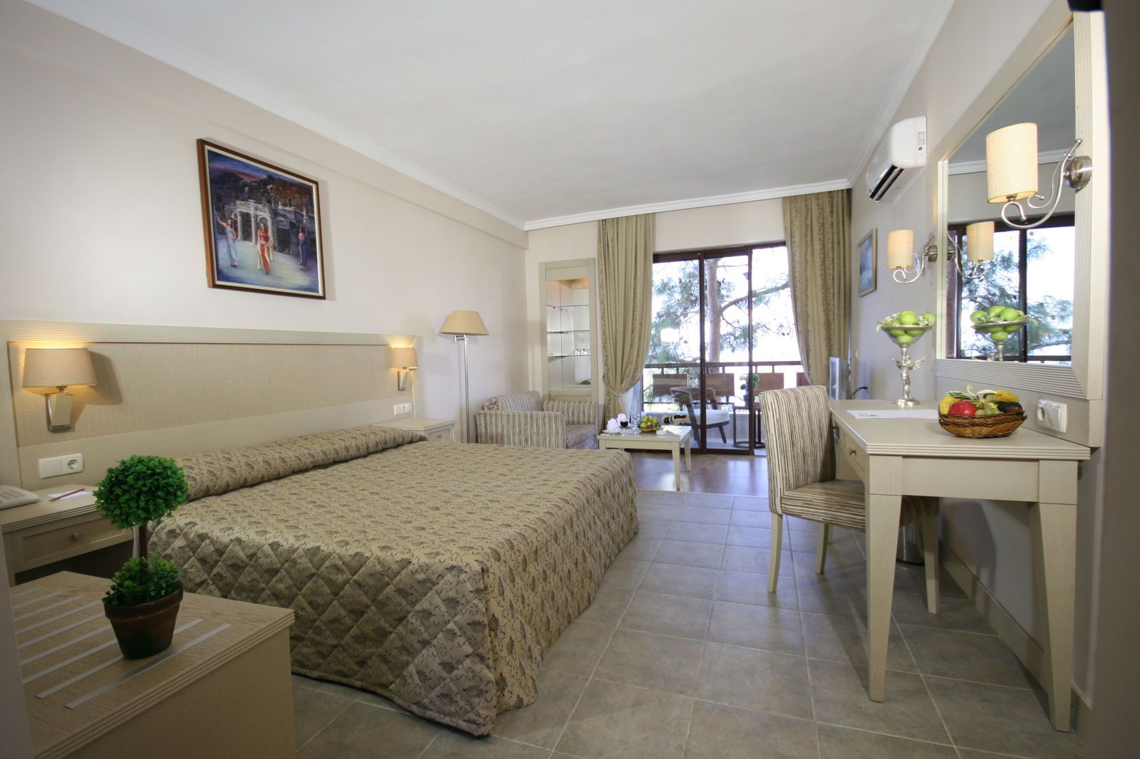 Utopia World Hotel, foto 13