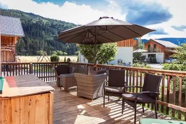 Vue de la maison de vacances (été)