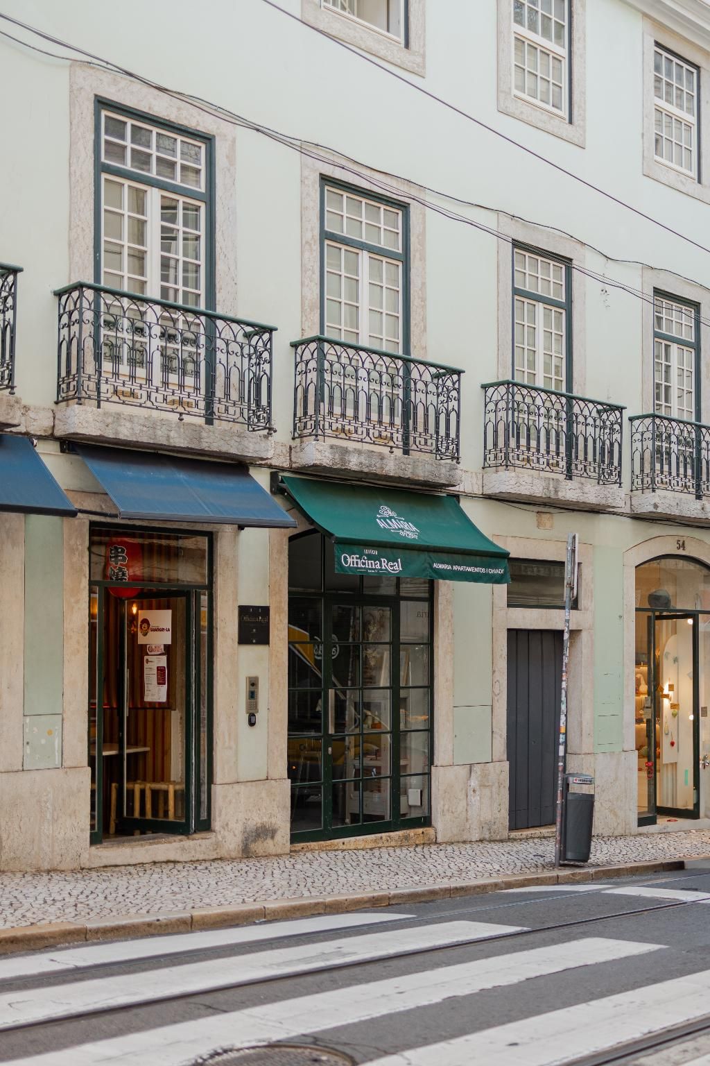 Almaria - Edificio Officina Real, foto 5